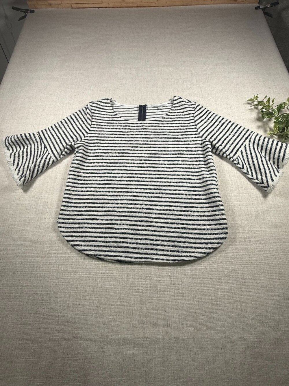 Green Envelope Navy & White Striped Bell Sleeve Top Size M
